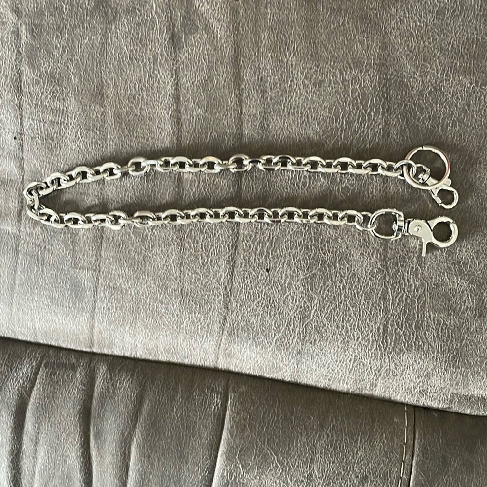 Wallet chain